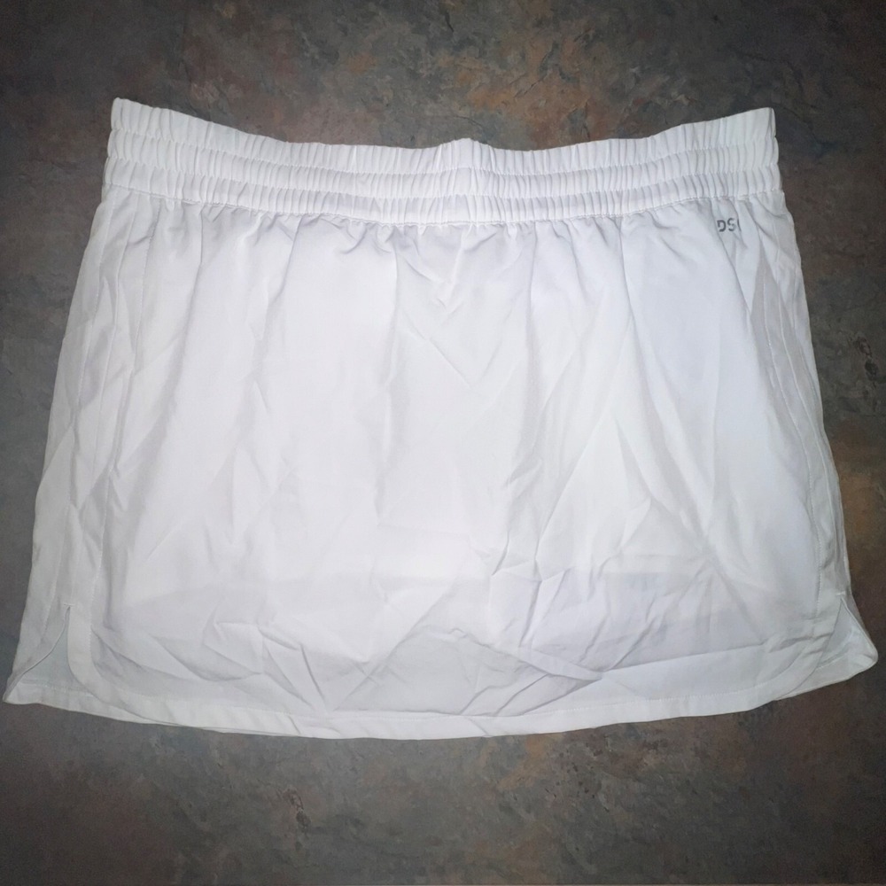 DSG Mid-Rise Stride Skort, Large, White NEW